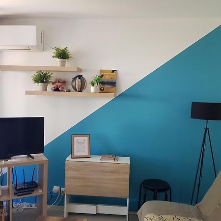 CORAIL STUDIO - 2MIN PLAGE CENTRE VILLE WIFI - IDEAL FAMILLE - CoHôteConciergerie la Grande Motte La Grande-Motte Exterior foto