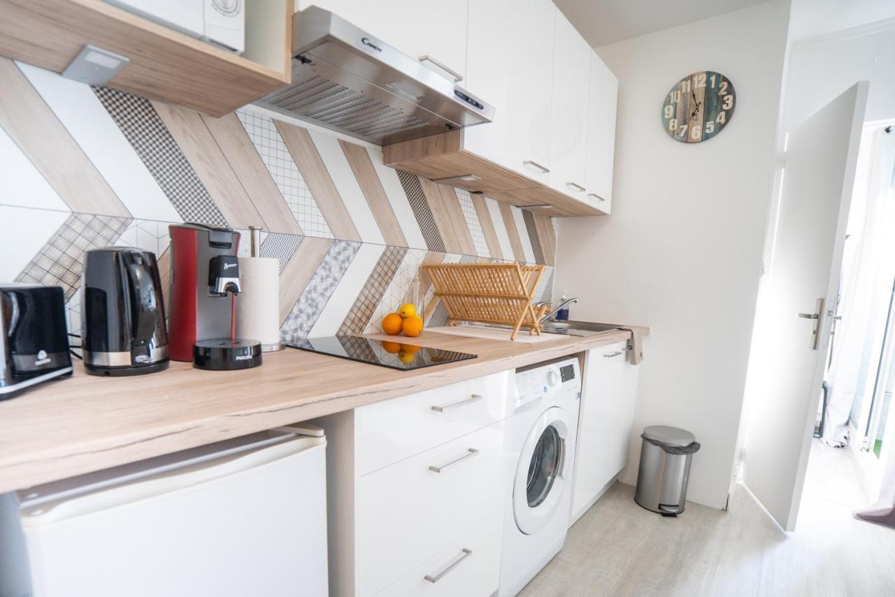 CORAIL STUDIO - 2MIN PLAGE CENTRE VILLE WIFI - IDEAL FAMILLE - CoHôteConciergerie la Grande Motte La Grande-Motte Exterior foto