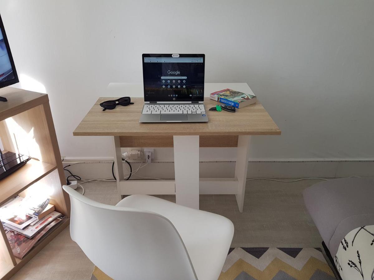 CORAIL STUDIO - 2MIN PLAGE CENTRE VILLE WIFI - IDEAL FAMILLE - CoHôteConciergerie la Grande Motte La Grande-Motte Exterior foto